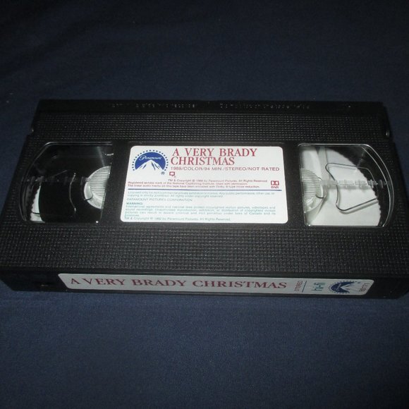 A Very Brady Christmas (VHS, 1992) - Picture 6 of 6
